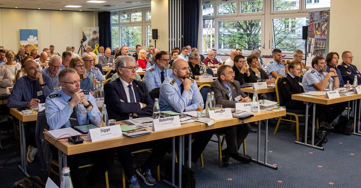 Rund 100 Delegierte des Vereins stimmten bei der viertägigen Bundesversammlung in Berlin über Personalien und grundlegende Entscheidungen zur Ausrichtung des Vereins ab.